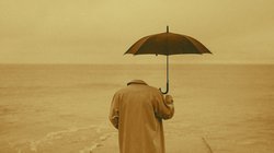 Unsichtbare Person mit Regenschirm