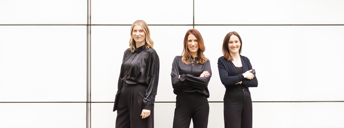 Team mit drei Frauen